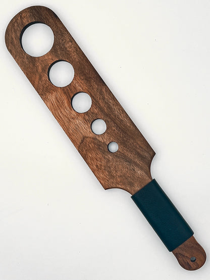 Banshee Paddle (Walnut Wood)