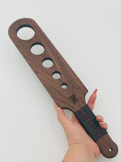 Banshee Paddle (Walnut Wood)